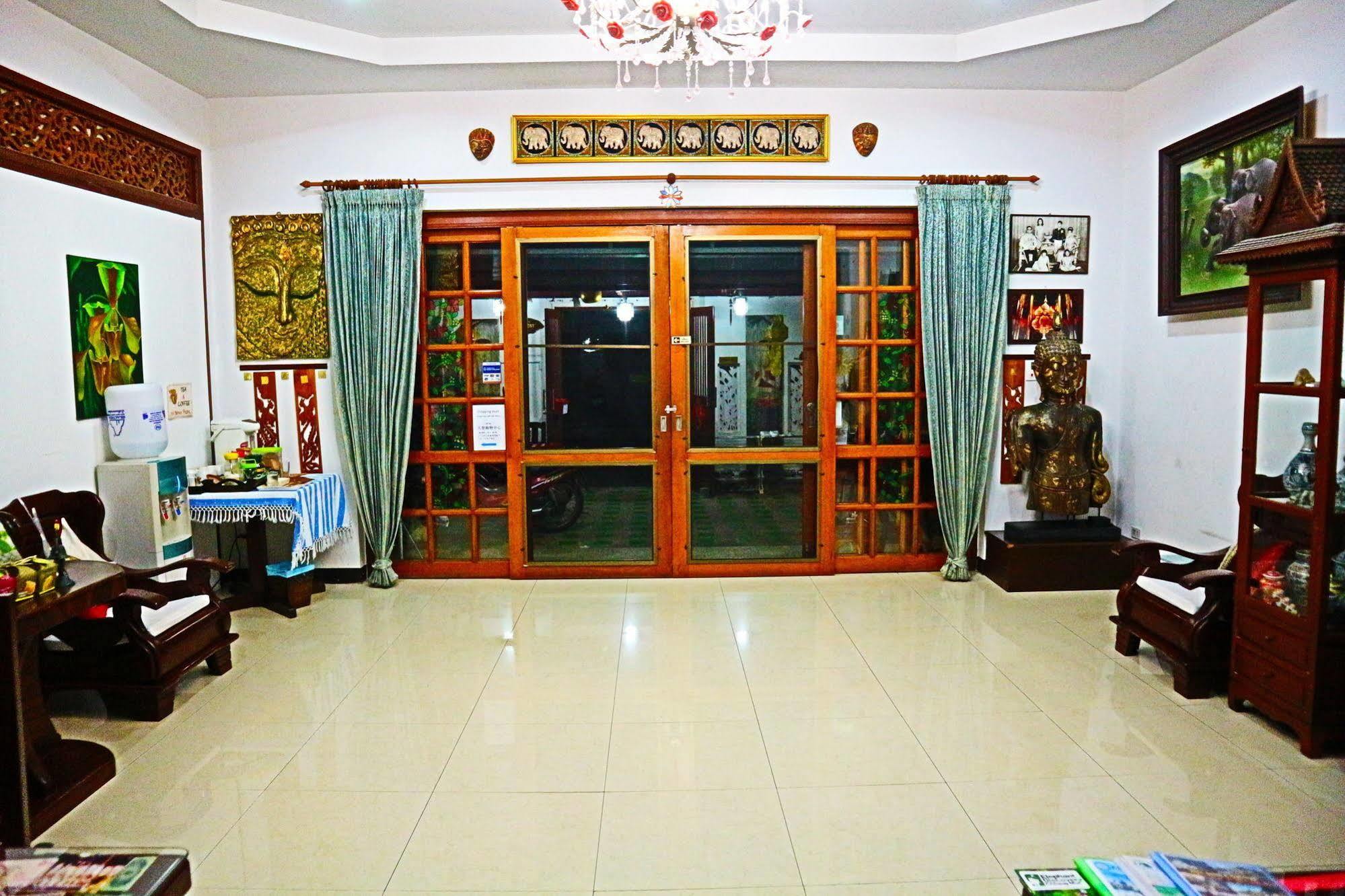 Mirrisa Nimman Hotel Chiang Mai Exterior foto